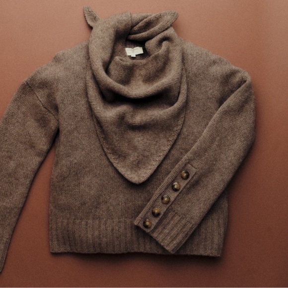 Sezane Taupe Sweater with Button Details NWOT - Picture 5 of 11